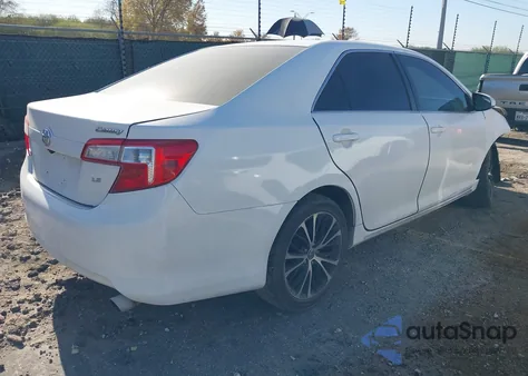 2013 Toyota Camry Le z USA, uszkodzony, nr VIN 4T1BF1FK7DU215469